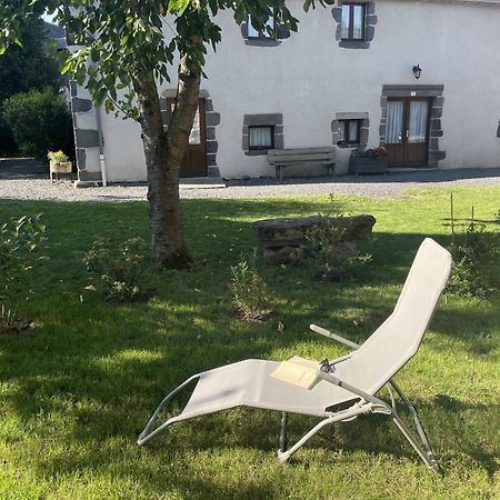 Gite Des Pierres De Barme Olby Exterior foto
